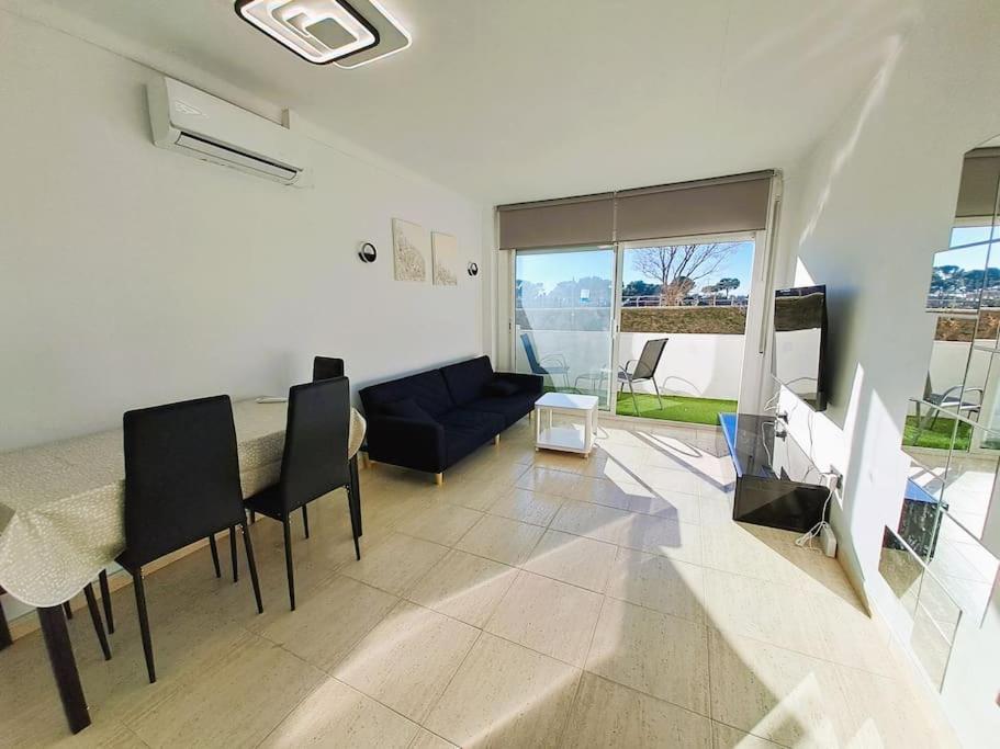 Apartamento 1A Linea De Mar Empuriabrava Luaran gambar